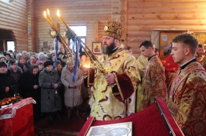 7 грудня 2017 р. Божественна Літургія в луцькому храмі Великомучениці Катерини з нагоди престольного свята. Очолює митрополит Луцький і Волинський Михаїл. Світлини інформаційної служби єпархії.