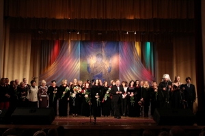 27 листопада 2015 р. Концерт архієрейського хору «Оранта» в луцькому Палаці культури з нагоди ювілею. Світлина інформаційної служби єпархії