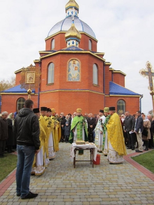 27 вересня 2016 р. Освячення дзвіниці. Світлини з архіву протоієрея Ігоря Дружинця.