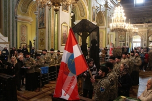 14 березня 2017 р. Молебінь у кафедральному соборі Святої Трійці з нагоди Дня українського добровольця. Світлина інформаційної служби єпархії.