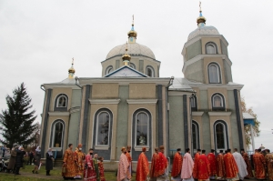 10 листопада 2020 р. Храм Великомучениці Параскеви-П'ятниці в с. Чаруків Луцького районного деканату. Світлина інформаційної служби єпархії