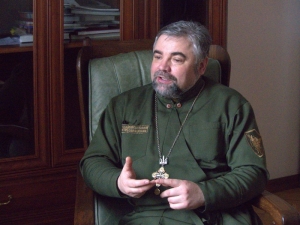Протоієрей Михайло Бучак. Світлини з сайта eenu.edu.ua., фото 2