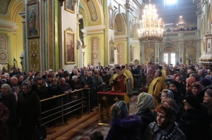 20 березня 2016 р. Із молебня неділі Торжества Православ’я у луцькому кафедральному соборі Святої Трійці. Відео єпархіальної телестудії «Собор».