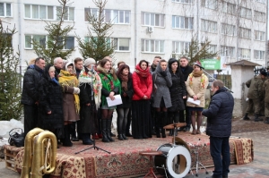 26 лютого 2017 р. Неділя сиропусна, прощена. Благодійна акція «Не будь байдужим до ближнього» після Божественної Літургії на території кафедрального собору Святої Трійці. Відео єпархіальної телестудії «Собор».