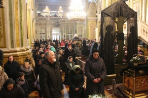 27 лютого 2017 р. Із Великого покаянного канону преподобного Андрія Критського в луцькому кафедральному соборі Святої Трійці. Очолює митрополит Луцький і Волинський Михаїл. Відео єпархіальної телестудії «Собор».